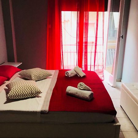 Merilyn Central Apartment Athena Bagian luar foto