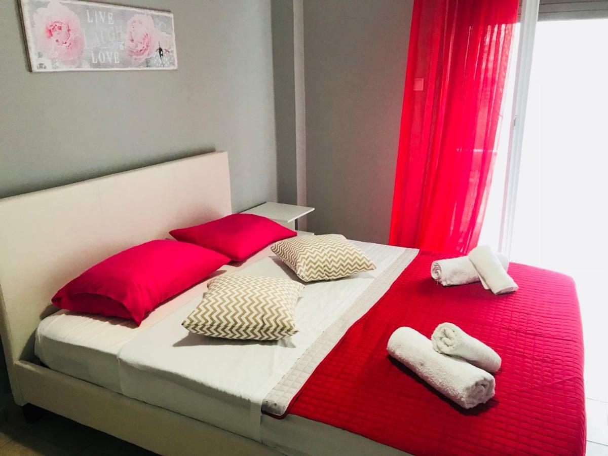 Merilyn Central Apartment Athena Bagian luar foto